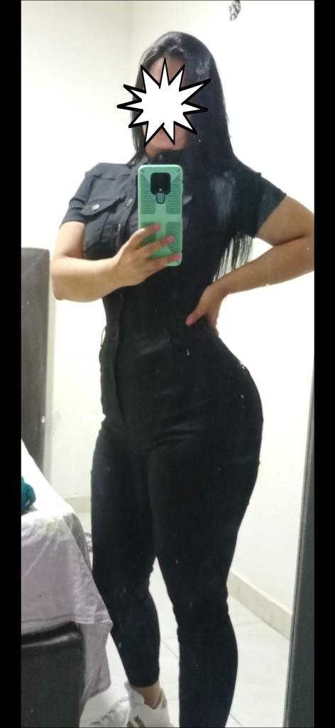 Chica busca chico en Almería: 