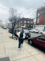 613948932: Chica busca chico en Madrid