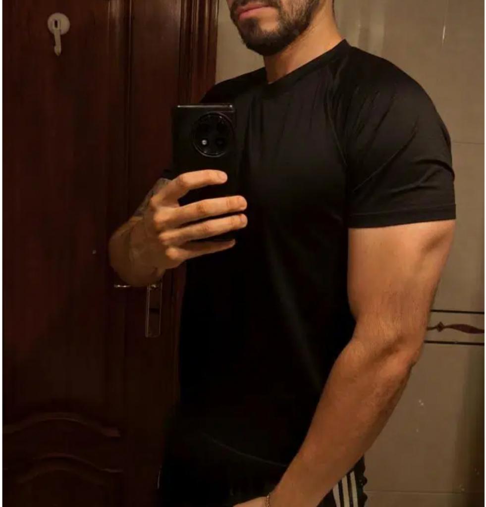 Chico busca chica en Huelva: 