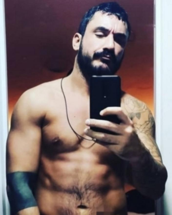 Chico busca chica en Ibiza: 