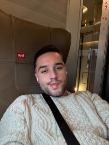 697193756: Chico busca chica en Málaga