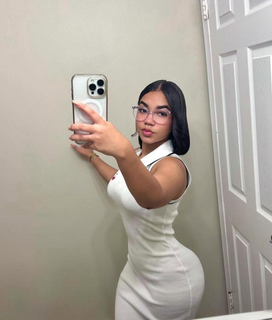 Chica busca chico en Granada: 