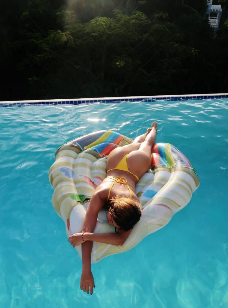 674786306: Chica busca chico en Málaga