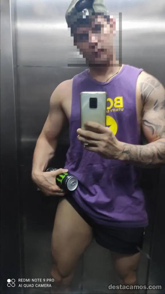 Chico busca chica en Barcelona: 