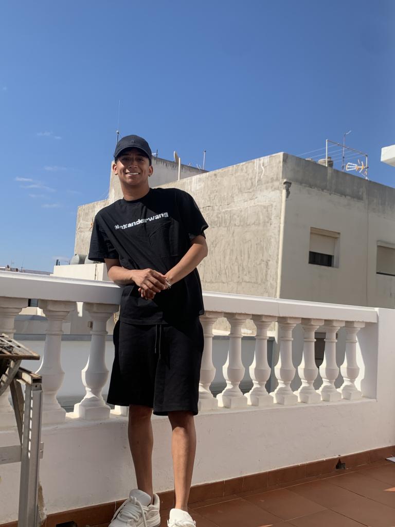 Chico busca chica en Alicante: 