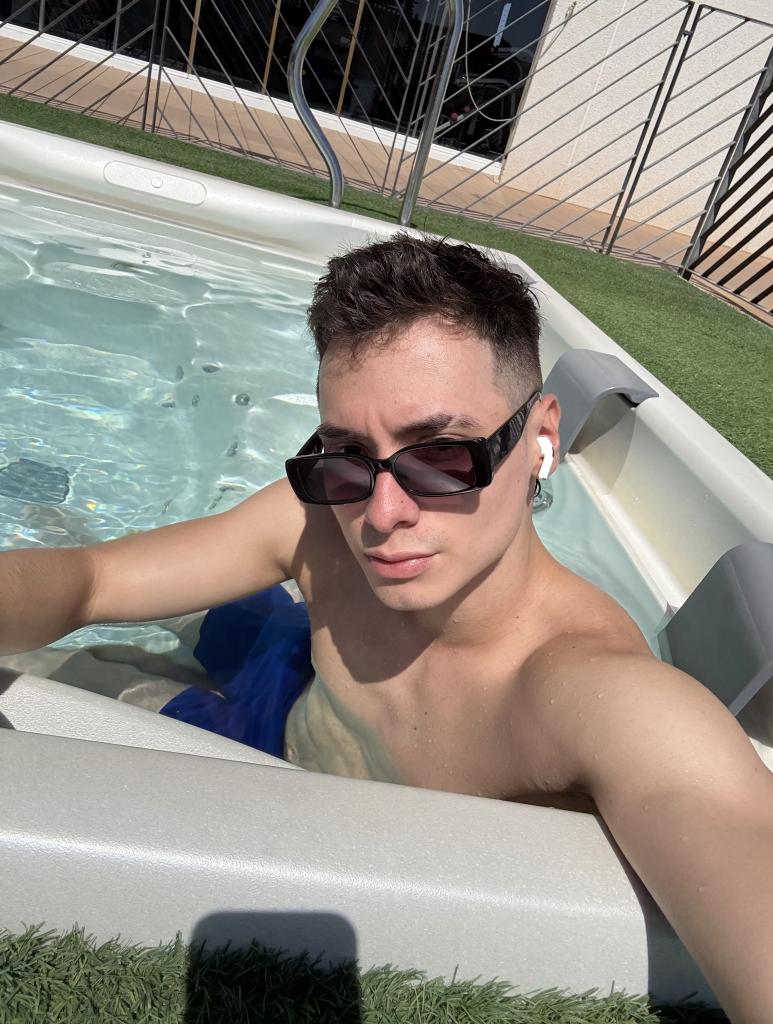 Chico busca chica en Valencia: 