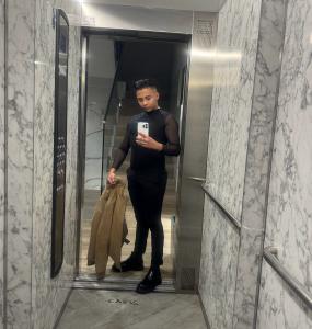 Chico busca chica en Cuenca: 