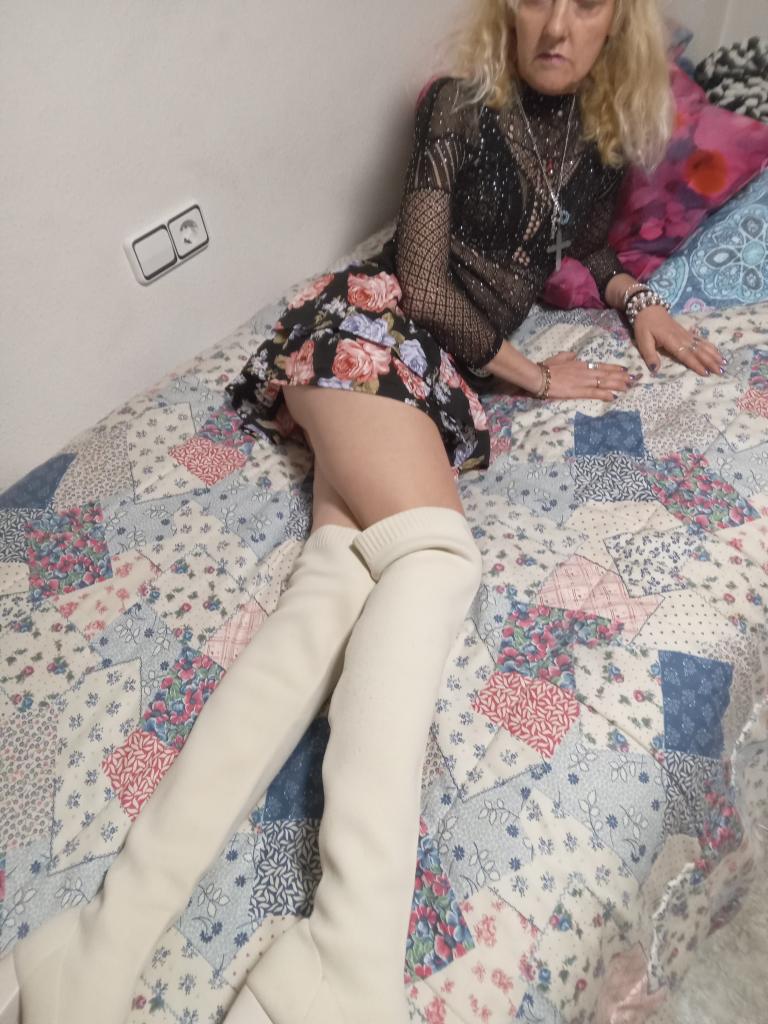 Chica busca chico en Murcia: 