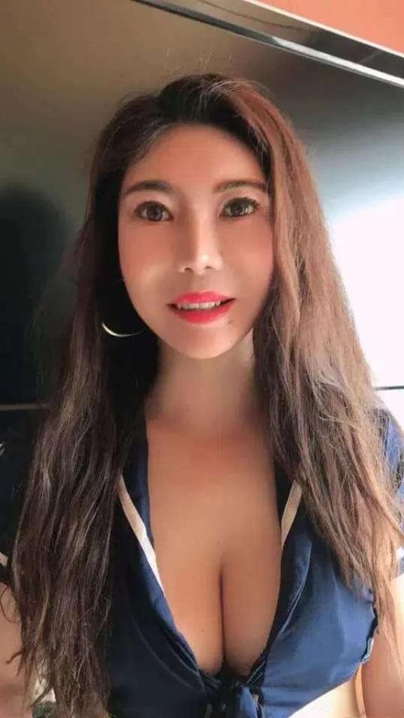 685456046: Chica busca chico en Pontevedra