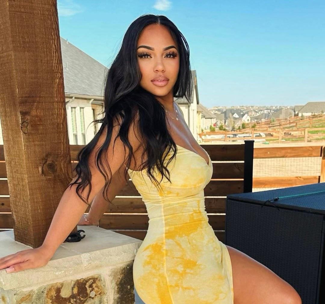 Chica busca chico en Cádiz: 