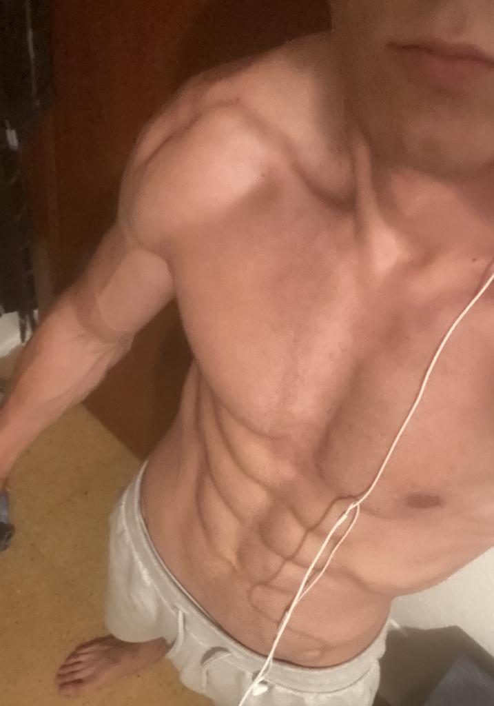 Chico busca chica en Mallorca: 