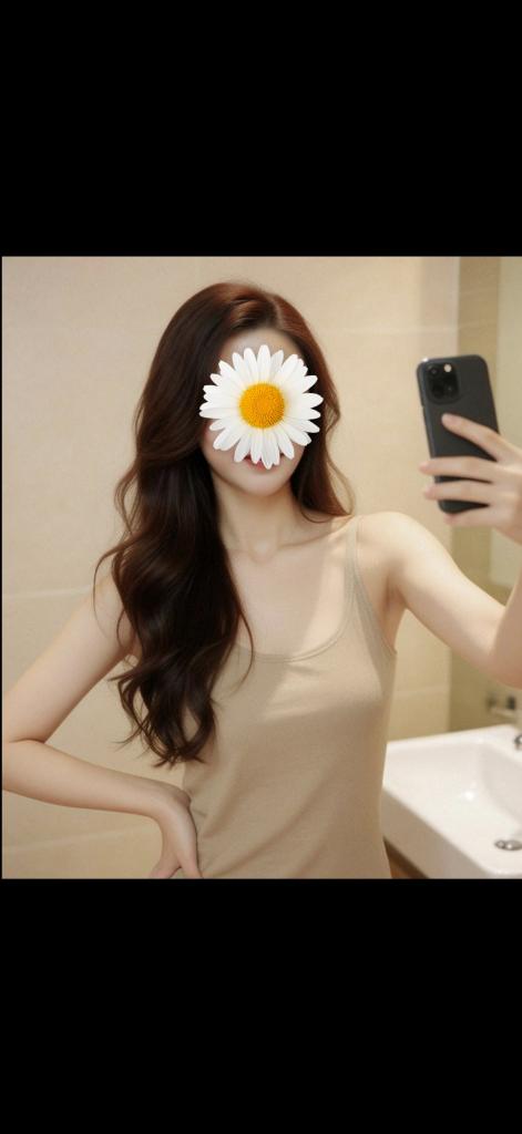 692079028: Chica busca chico en Barcelona