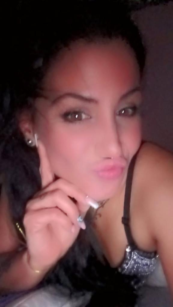 Chica busca chico en Lérida: 