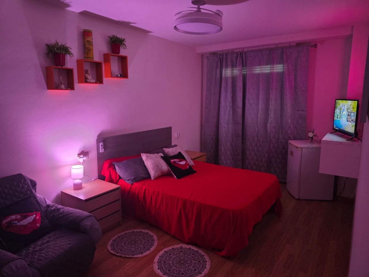 Chica busca chico en León: 