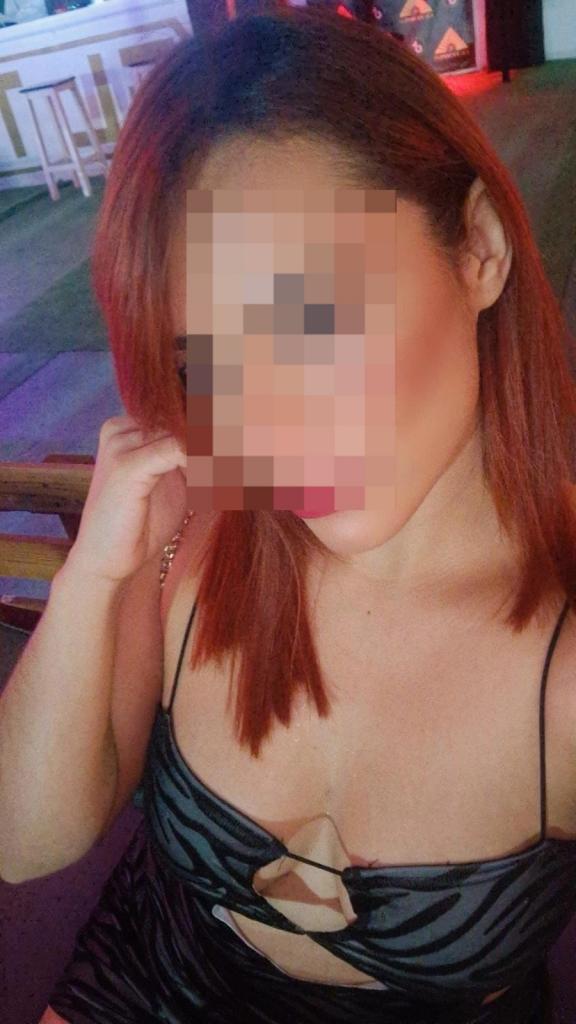 Chica busca chico en Granada: Chica busca chico