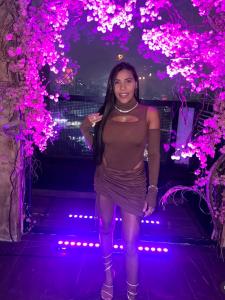 604372725: Chica busca chico en Granada