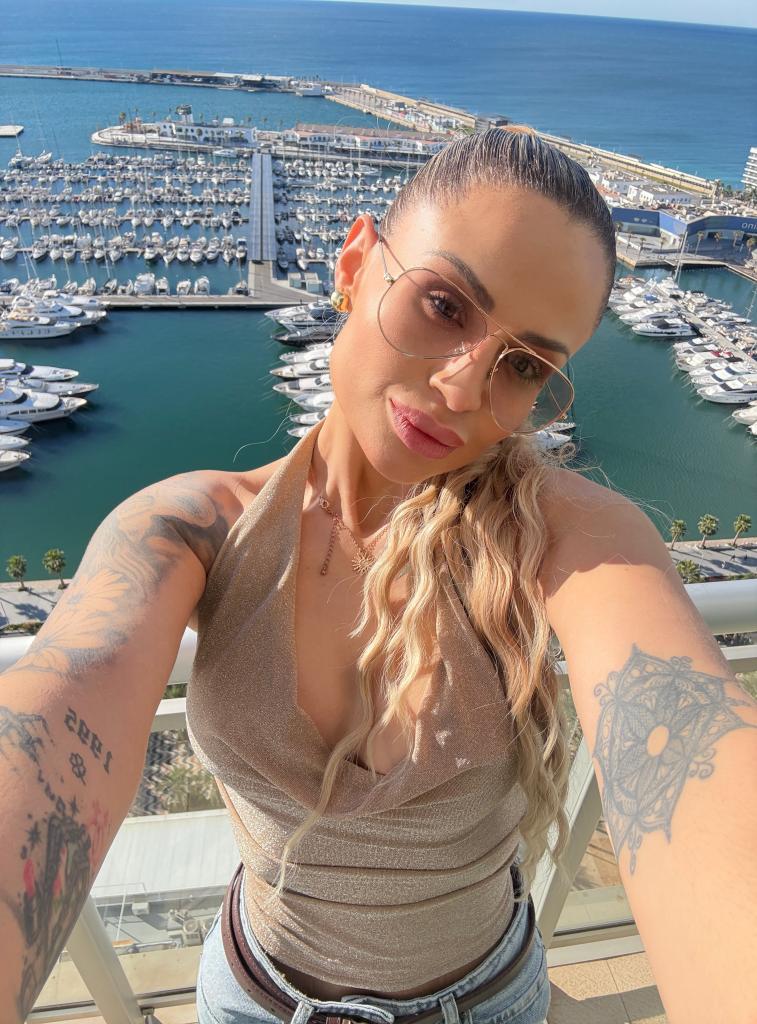 Chica busca chico en Alicante: 