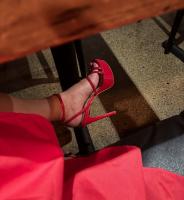 624518178: Chica busca chico en Navarra