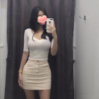 623232601: Chica busca chico en Barcelona