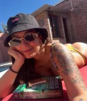 627467839: Chica busca chico en Almería