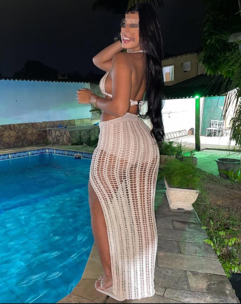 Chica busca chico en Granada: Chica busca chico