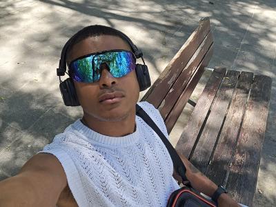 Chico busca chica en Barcelona: 