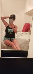 664106019: Chica busca chico en Alicante