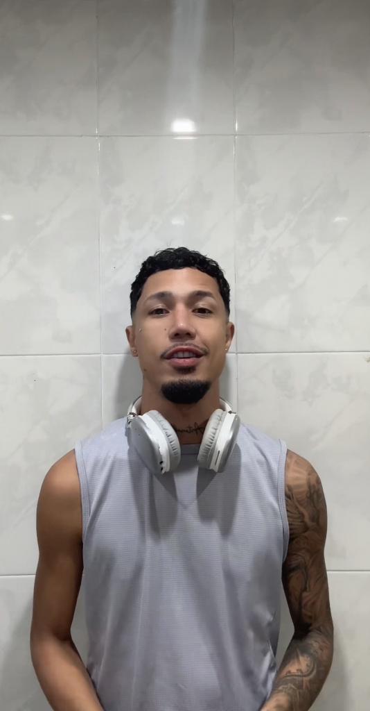 Chico busca chica en Mallorca: 