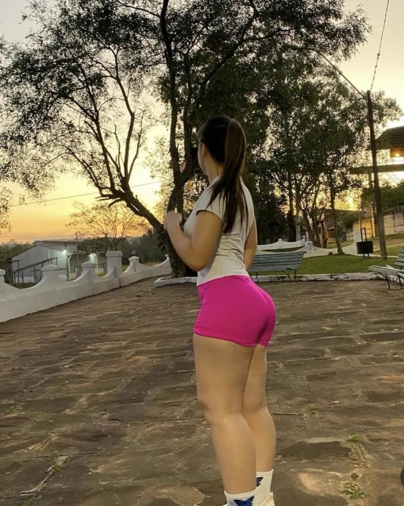 614642936: Chica busca chico en Orense