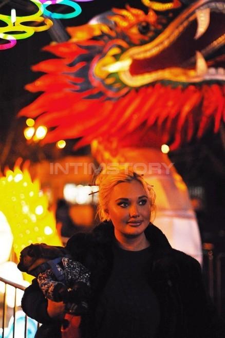 614257030: Chica busca chico en Barcelona