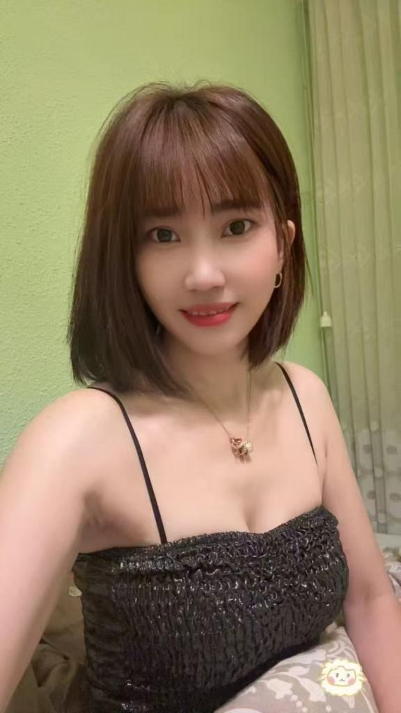 641066667: Chica busca chico en Zaragoza