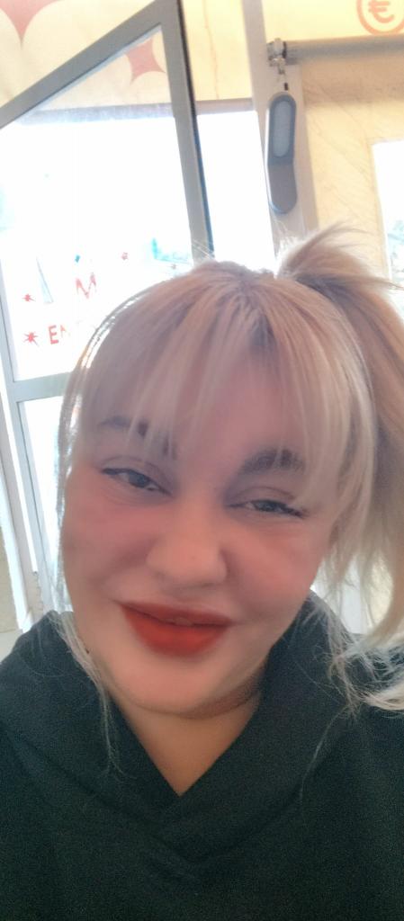 Chica busca chico en Murcia: 