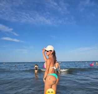 742098609: Transexual en Navarra