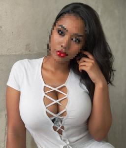 624560846: Chica busca chico en Sevilla