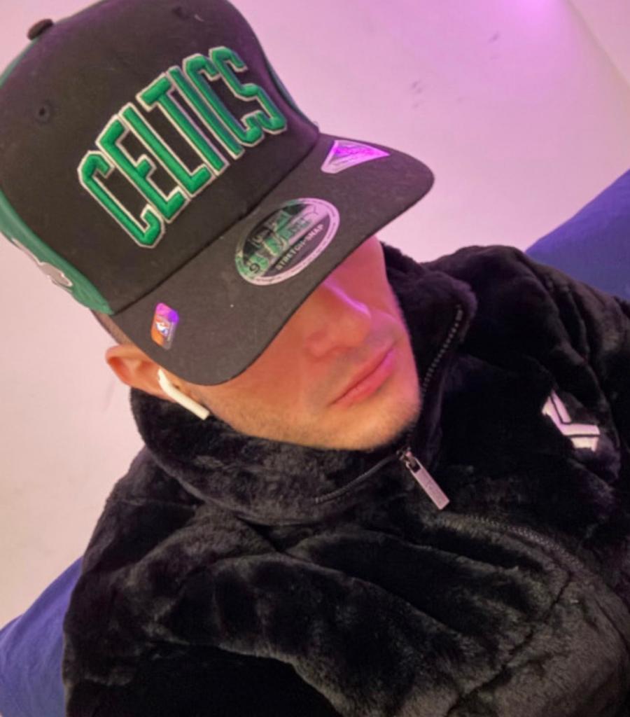 Chico busca chica en Madrid: 