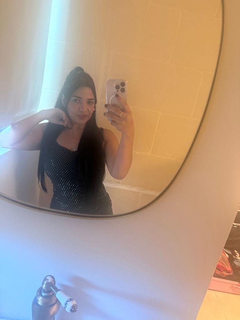 Chica busca chico en Barcelona: 