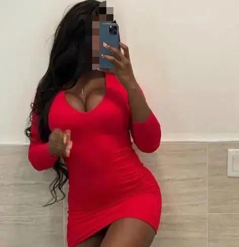 Chica busca chico en Menorca: 