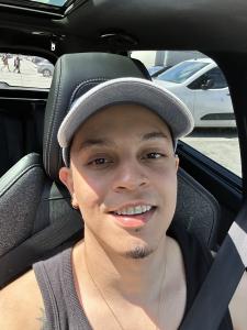 Chico busca chica en Asturias: 