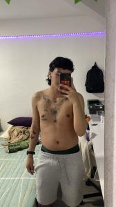 624249215: Chico busca chica en Madrid