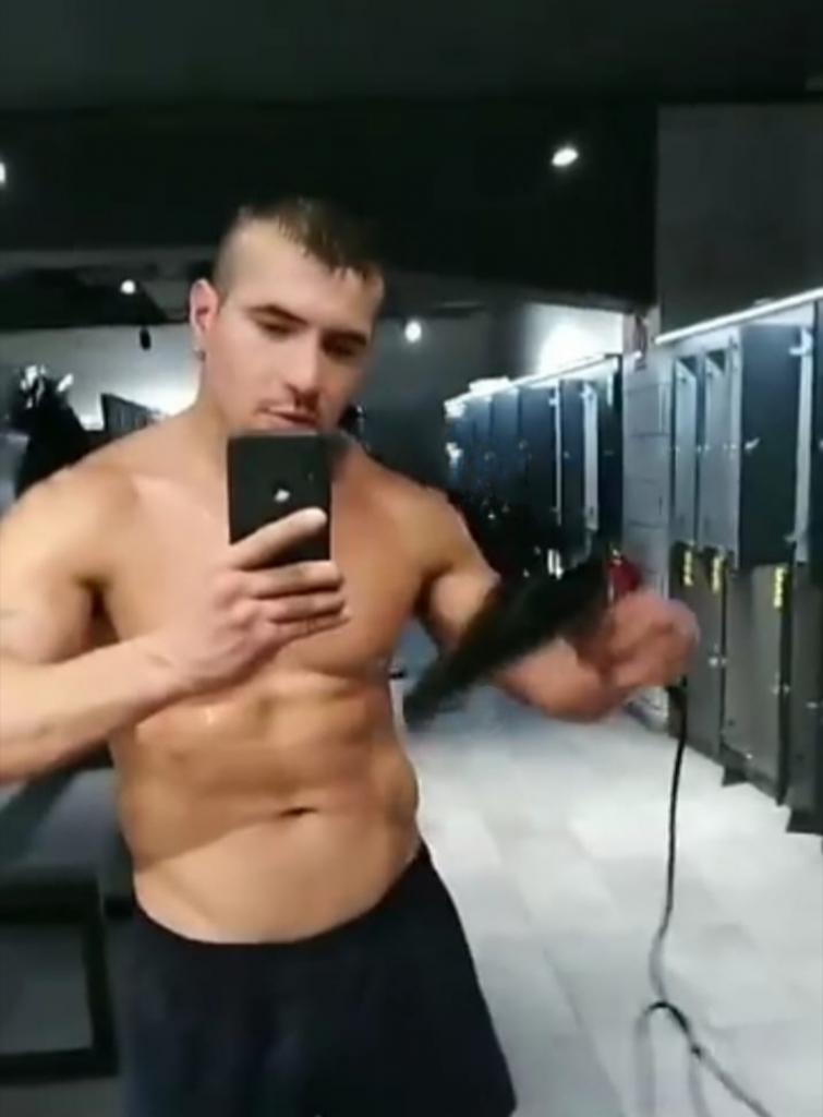 Chico busca chica en Barcelona: 