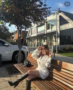 613688945: Chica busca chico en Madrid