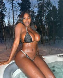 614812769: Chica busca chico en Asturias