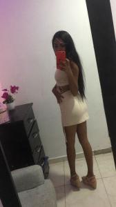 613717365: Chica busca chico en Tarragona