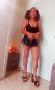 631288404: Chica busca chico en Málaga