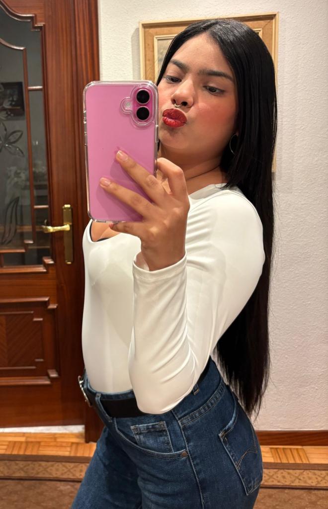 602073086: Chica busca chico en Asturias