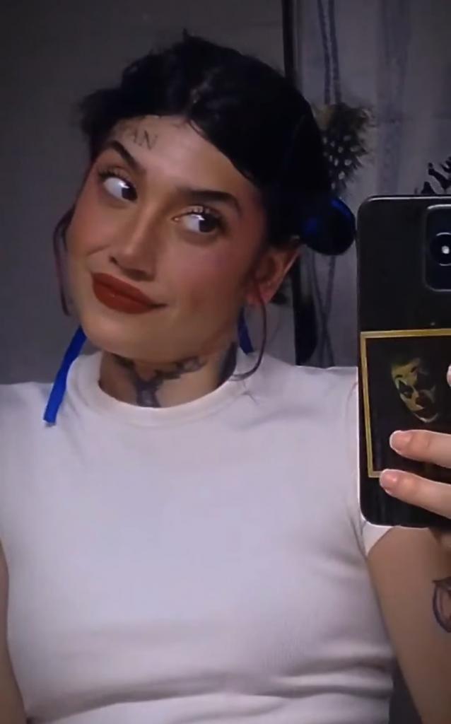 604460121: Chica busca chico en Sevilla