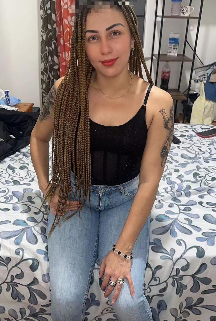 662669588: Chica busca chico en Córdoba