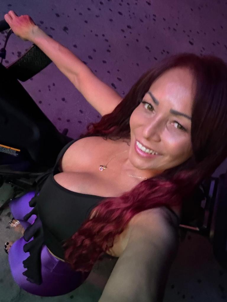 Chica busca chico en Asturias: 