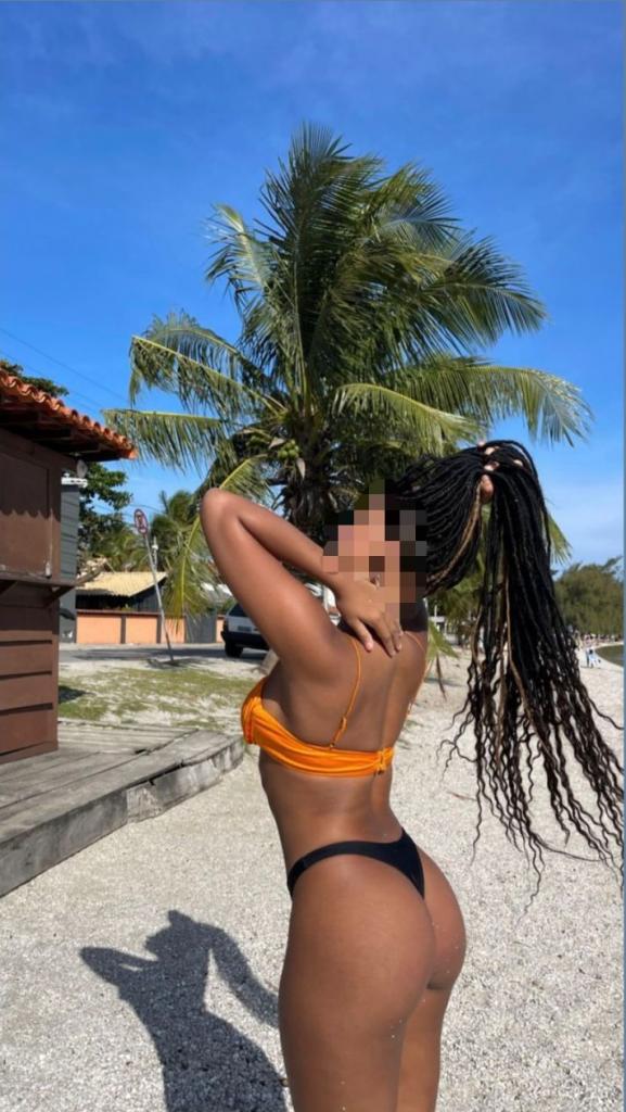 Chica busca chico en Tenerife: 