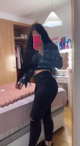614845082: Chica busca chico en Badajoz
